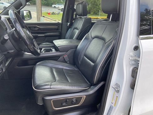 Used 2019 RAM 1500 Limited w/ Advanced Safety Group AWD/4WD image 9
