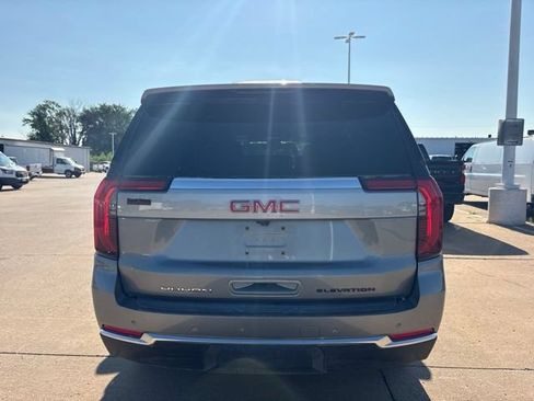 Used 2026 GMC Yukon Elevation AWD/4WD image 4