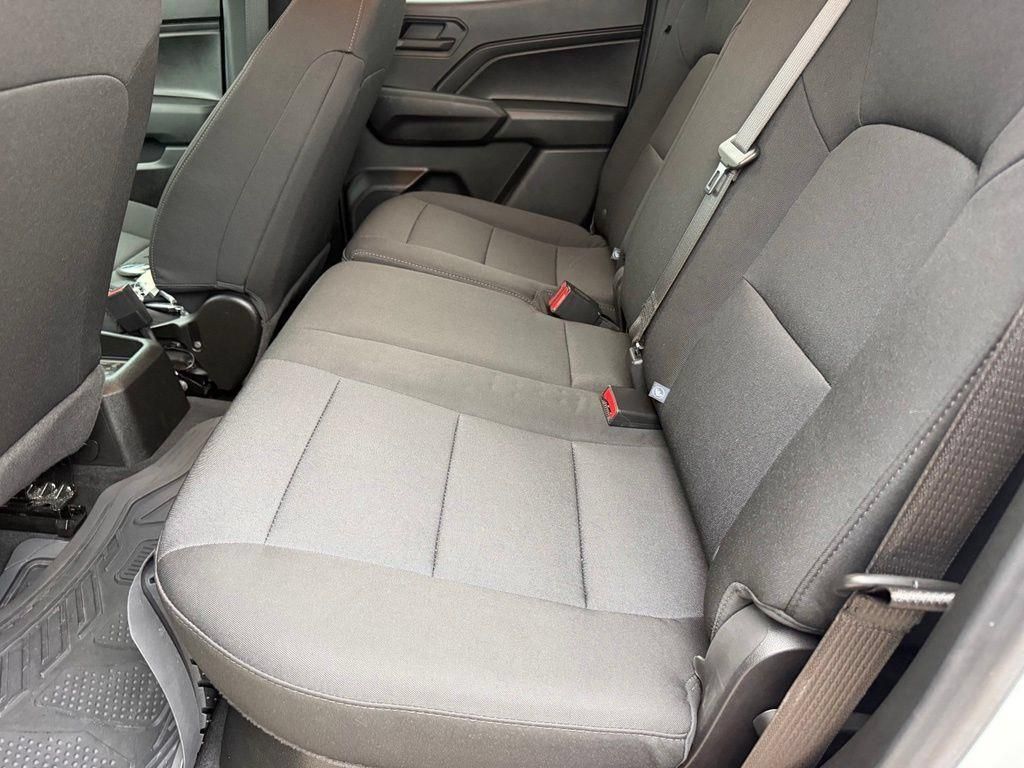 Used 2024 Chevrolet Colorado W/T RWD image 11