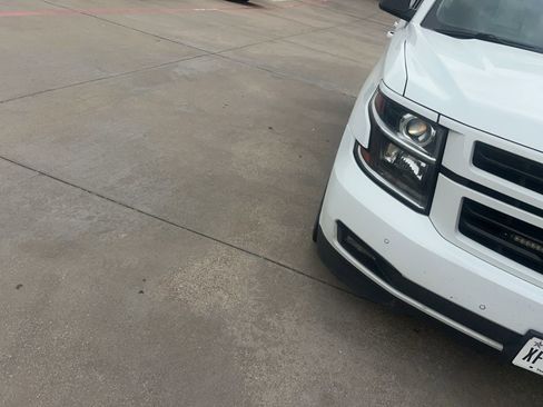 Used 2018 Chevrolet Tahoe Premier image 12