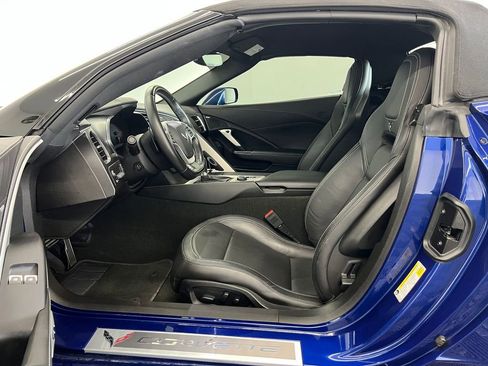 Used 2017 Chevrolet Corvette Stingray Convertible image 4