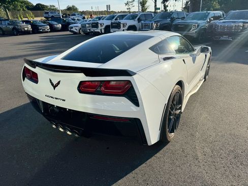 Used 2019 Chevrolet Corvette Stingray Coupe w/ Battery Protection Package RWD image 4