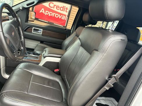 Used 2014 Ford F150 Lariat w/ Lariat Chrome Package AWD/4WD image 9