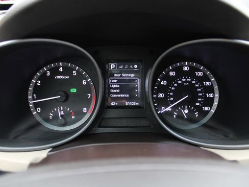 Used 2017 Hyundai Santa Fe Sport image 37