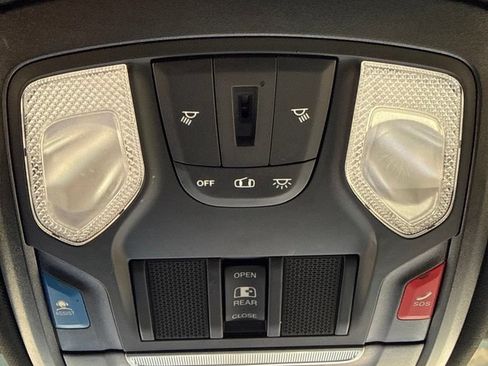 Used 2022 RAM 1500 Lone Star AWD/4WD image 29
