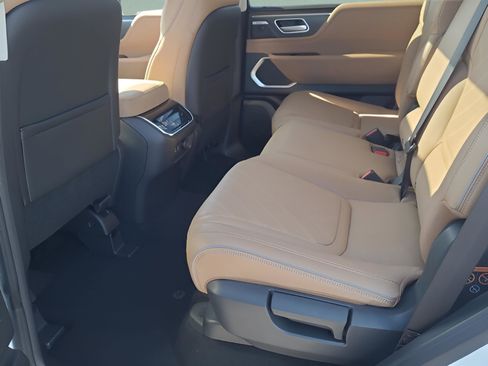 New 2026 INFINITI QX80 Luxe w/ Cargo Package RWD image 9
