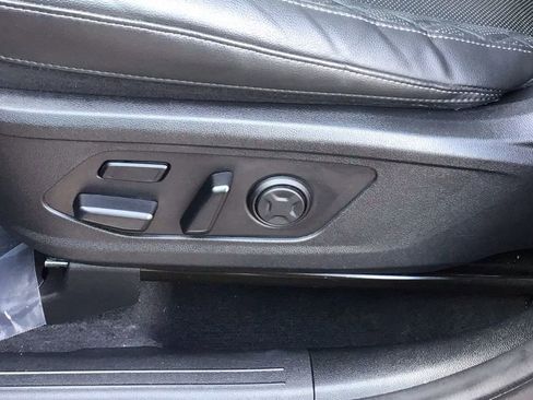 Used 2023 Kia Sorento SX Prestige image 20