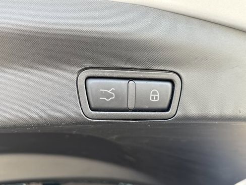 Used 2018 Alfa Romeo Stelvio Sport w/ Quick Order Package 22J Sport image 7