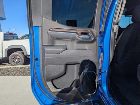 Used 2026 Chevrolet Silverado 1500 RST AWD/4WD image 29