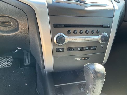 Used 2012 Nissan Murano S image 17