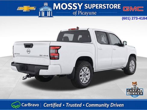 Used 2022 Nissan Frontier SV w/ Technology Package AWD/4WD image 4