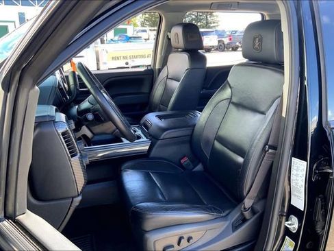 Used 2017 Chevrolet Silverado 1500 LTZ Z71 w/ LTZ Plus Package AWD/4WD image 24