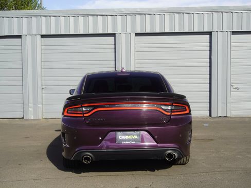 Used 2022 Dodge Charger R/T w/ Driver Convenience Group RWD image 4