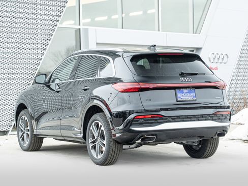 New 2025 Audi Q5 Premium image 5