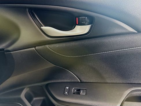 Used 2020 Honda Insight EX image 31