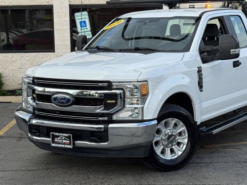 Used 2022 Ford F250 XL w/ STX Appearance Package RWD image 5