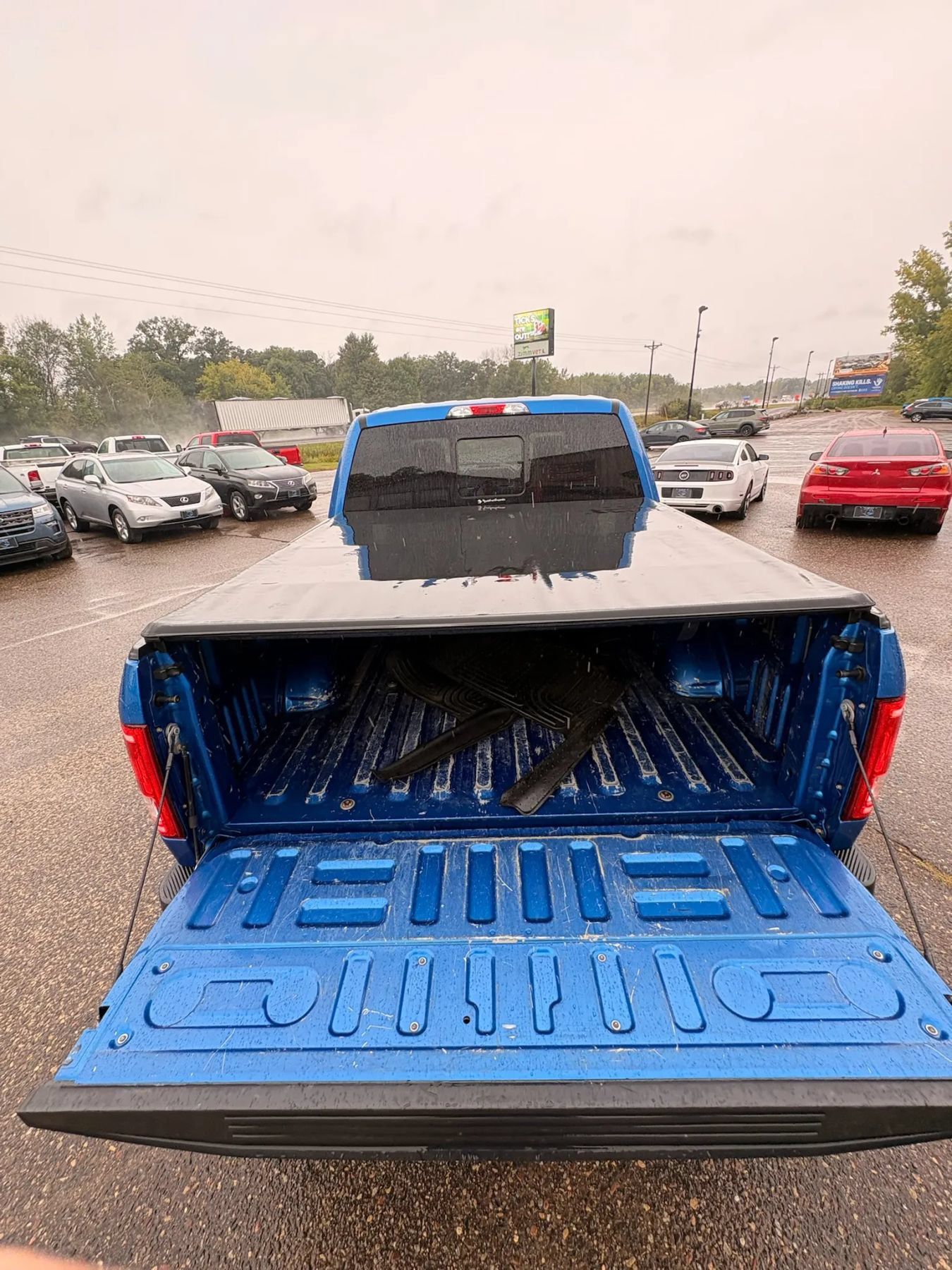 Used 2015 Ford F150 XLT w/ Equipment Group 302A Luxury AWD/4WD image 46