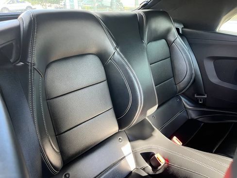 Used 2025 Ford Mustang Premium RWD image 17