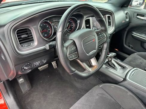 Used 2022 Dodge Charger Scat Pack RWD image 19