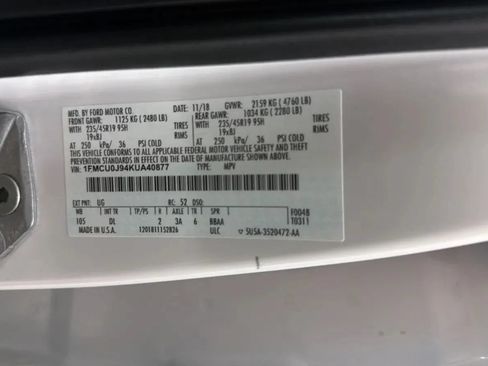 Used 2019 Ford Escape Titanium FWD image 22