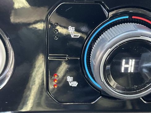 Used 2023 Chevrolet Silverado 1500 LT image 26