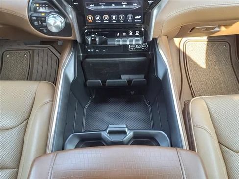 Used 2019 RAM 1500 Limited AWD/4WD image 16