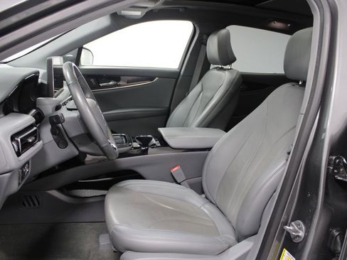 Used 2022 Lincoln Nautilus Reserve image 19