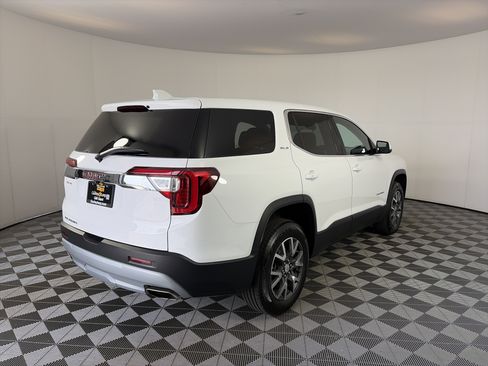 Certified 2023 GMC Acadia SLE FWD image 7