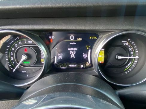 Used 2023 Jeep Wrangler Unlimited Sahara w/ Cold Weather Group image 20