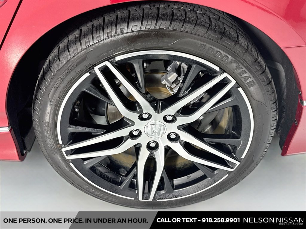 Used 2021 Honda Accord Touring image 32