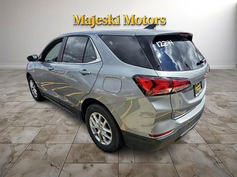 Used 2023 Chevrolet Equinox LT image 5
