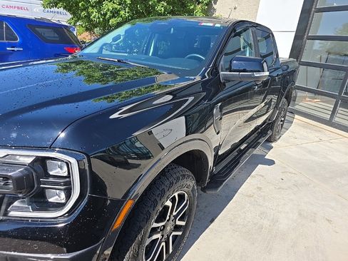 Used 2024 Ford Ranger Lariat w/ FX4 Off-Road Package image 3