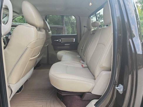 Used 2016 RAM 2500 Laramie w/ Protection Group AWD/4WD image 33