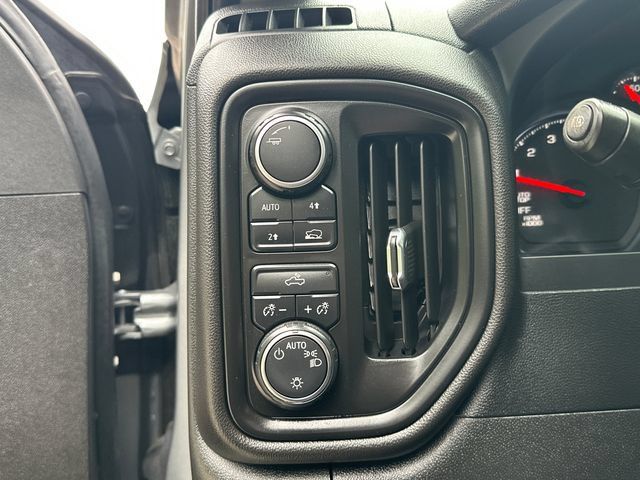 Used 2023 Chevrolet Silverado 1500 Custom AWD/4WD image 25