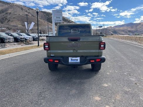 New 2026 Jeep Gladiator Mojave image 5