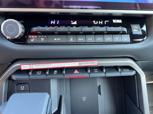 New 2026 Toyota Tundra Limited w/ TRD Off-Road Package image 18