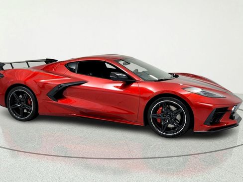 Used 2021 Chevrolet Corvette Stingray Preferred Cpe w/ Z51 Performance Package RWD image 6
