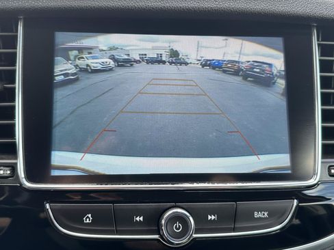 Used 2020 Buick Encore Preferred w/ Safety Package FWD image 58