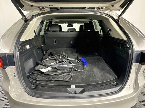 Used 2024 MAZDA CX-90 Plug-In Hybrid w/ Preferred AWD/4WD image 29