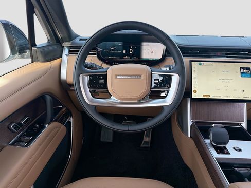 New 2026 Land Rover Range Rover SE image 18