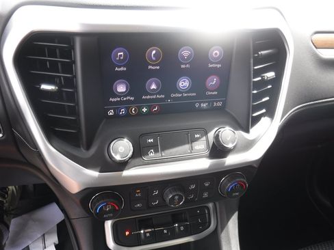 Used 2022 GMC Acadia SLE FWD image 16