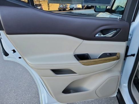 Used 2017 GMC Acadia Denali w/ Technology Package image 18