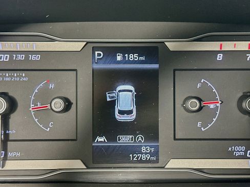 Used 2023 Hyundai Tucson SEL FWD image 12