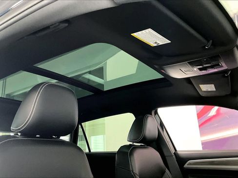 Used 2023 Volkswagen Atlas Cross Sport SE w/ Panoramic Sunroof Package AWD/4WD image 27