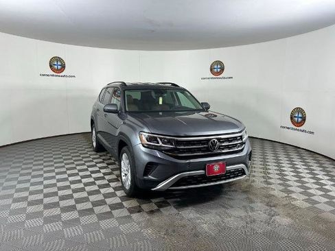 Used 2023 Volkswagen Atlas SE AWD/4WD image 18