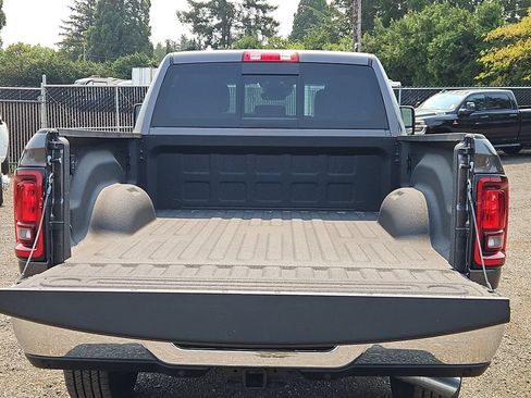 New 2026 RAM 2500 Tradesman AWD/4WD image 10