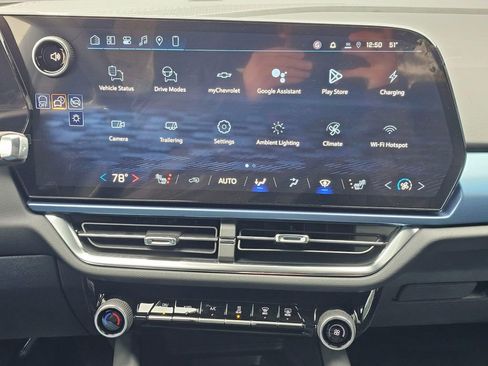 New 2026 Chevrolet Equinox EV LT FWD image 28