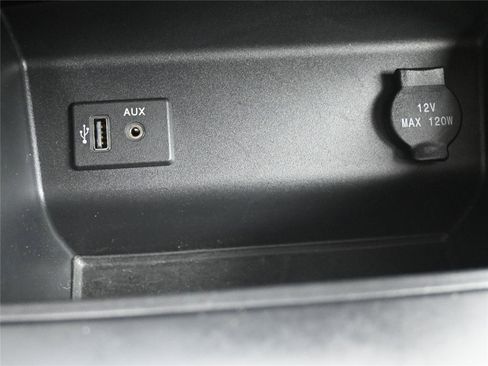 Used 2017 Nissan Altima 2.5 SV w/ Convenience Package image 14