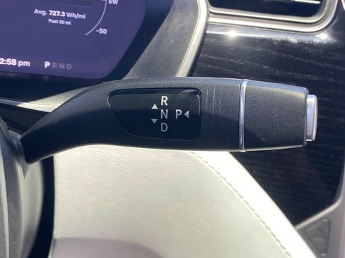 Used 2018 Tesla Model X 75D AWD/4WD image 28