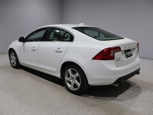 Used 2013 Volvo S60 T5 AWD/4WD image 4